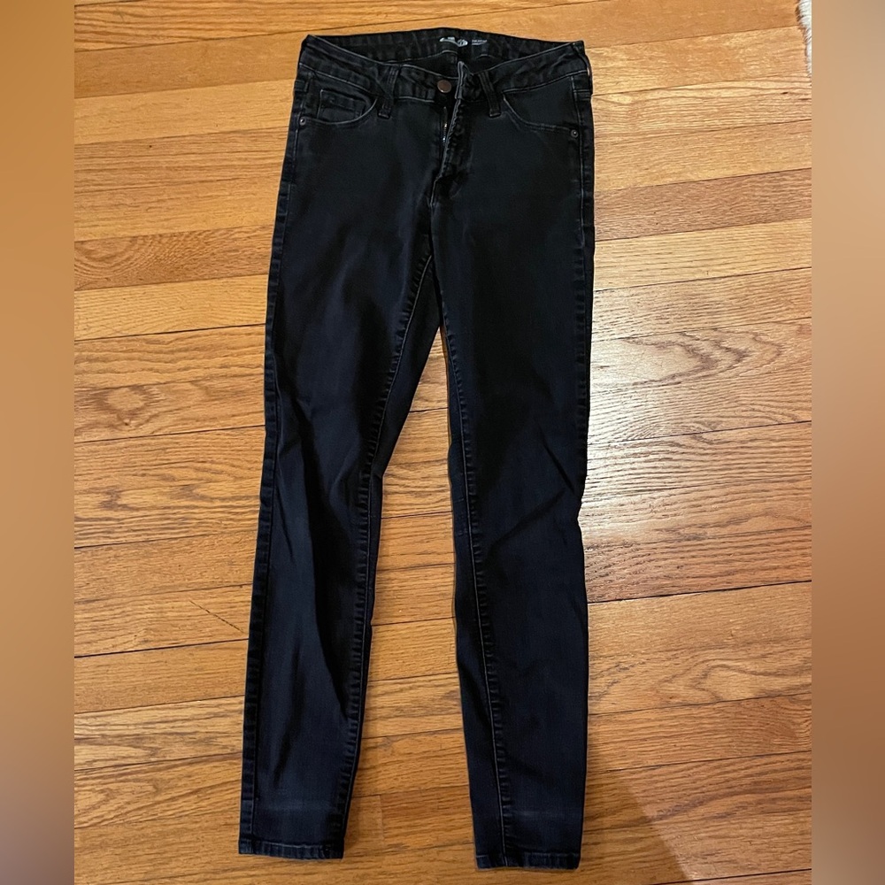 Old Navy Women's Black Skinny Jeans Size: 2